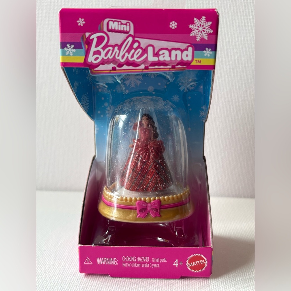 Mattel Mini BarbieLand Holiday Mini Doll in Snow Globe Barbie Cake Topper toy